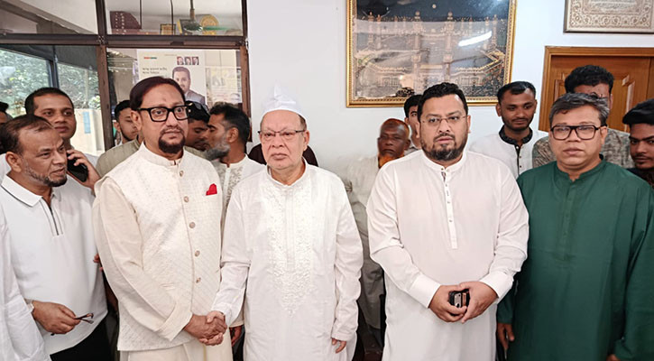 ভূমি প্রতিমন্ত্রী মীর হেলালের ঈদ পুনর্মিলনীতে মানুষের ঢল