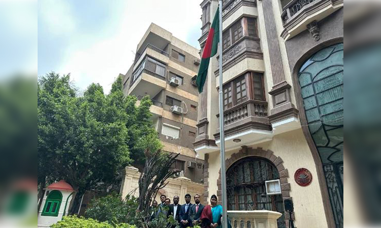 কায়রোতে মহান স্বাধীনতা ও জাতীয় দিবস উদযাপন