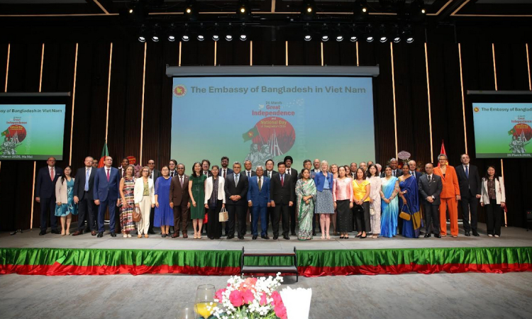 ভিয়েতনামে বাংলাদেশ দূতাবাসের উদ্যোগে স্বাধীনতা ও জাতীয় দিবস উদযাপিত