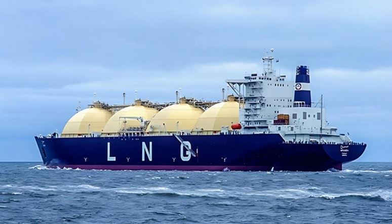 চট্টগ্রাম বন্দরে এলএনজি নিয়ে আসছে আরও ৩ জাহাজ 