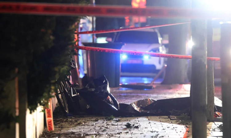 ইরানের ক্ষেপণাস্ত্র হামলায় ইসরাইলে নিহত ১