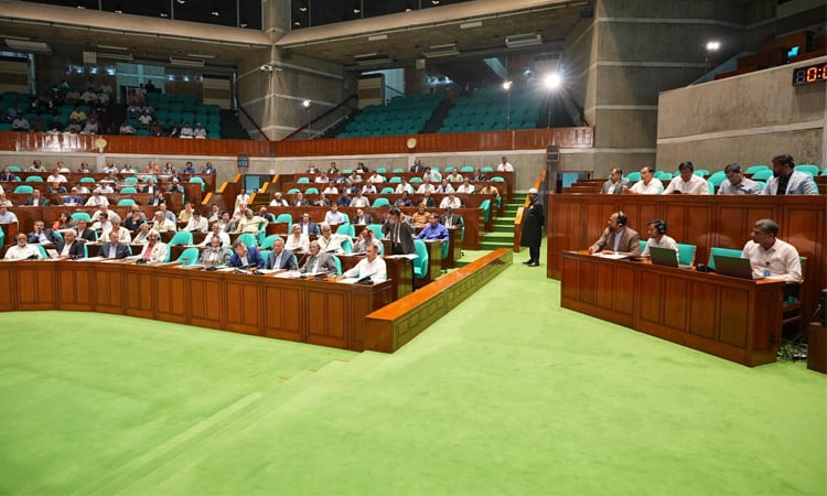 জনগণের প্রকৃত উন্নয়নে কাজ করছে বর্তমান সরকার