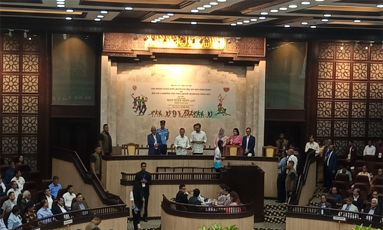 ক্রীড়াকার্ড ও ভাতা প্রদান কার্যক্রমের উদ্বোধন প্রধানমন্ত্রীর