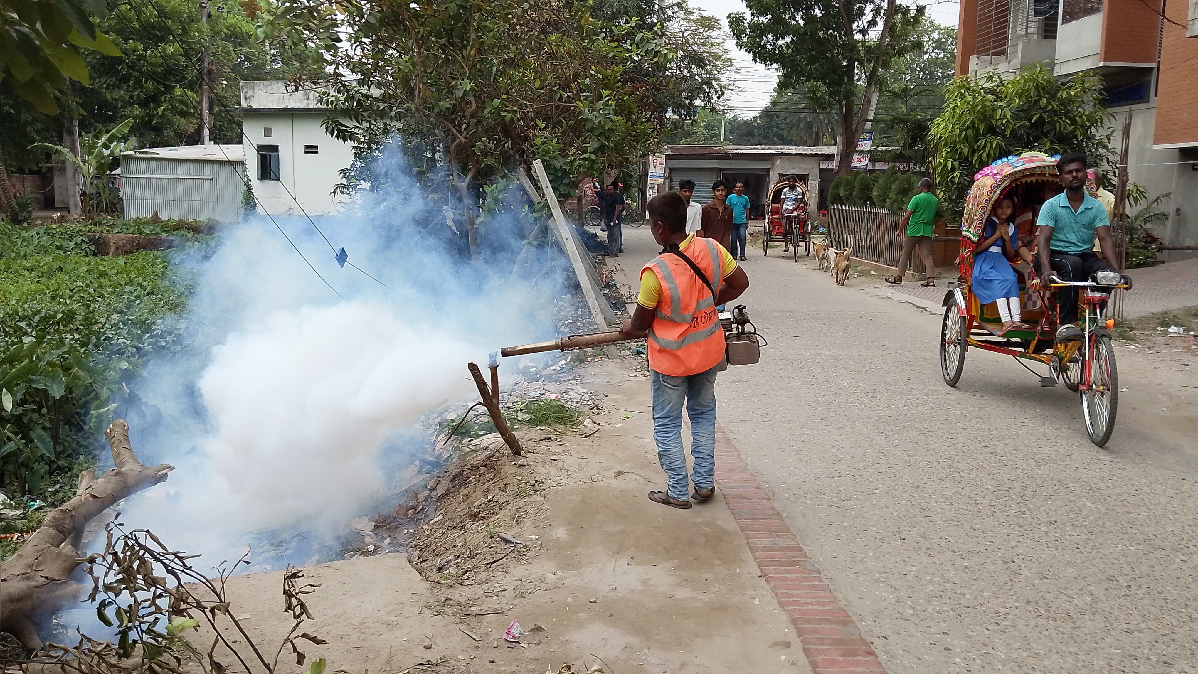 ফরিদপুরে মশক নিধন ও পরিচ্ছন্নতা অভিযান শুরু