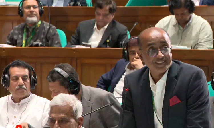 সব ধরনের সংস্কার সংবিধানের কাঠামোর ভেতরেই পরিচালিত হবে: আইনমন্ত্রী