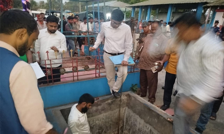 কক্সবাজারে জ্বালানি তেলের মজুত ও বিতরণ পরিস্থিতি মনিটরিংয়ে অভিযান