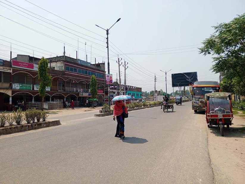 চুয়াডাঙ্গায় বয়ে যাচ্ছে মৃদু থেকে মাঝারি তাপপ্রবাহ