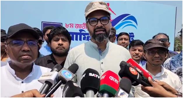 কক্সবাজারে অষ্টম জাতীয় সার্ফিং প্রতিযোগিতার উদ্বোধন করলেন যুব ও ক্রীড়া প্রতিমন্ত্রী আমিনুল হক