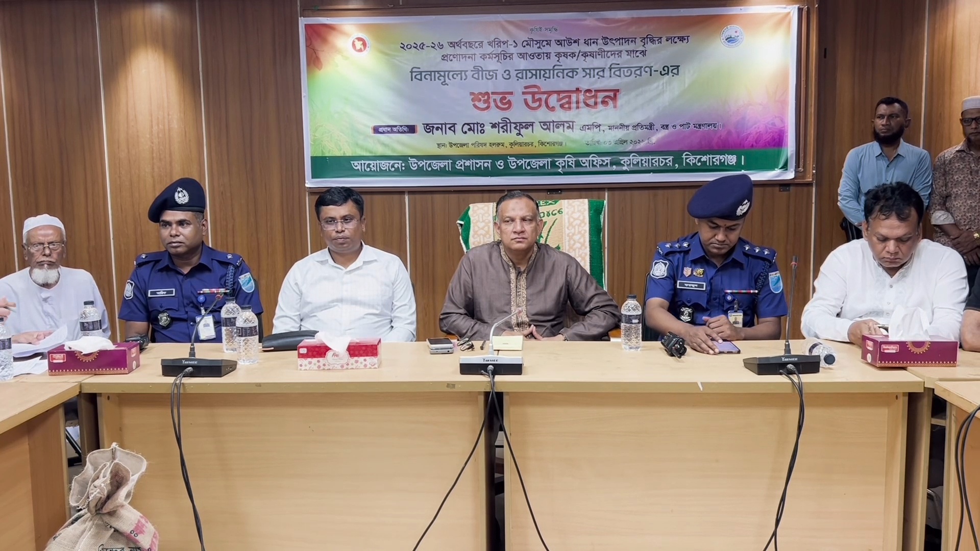 রাজনৈতিক প্রভাব নয়, প্রকৃত কৃষকই কৃষি সুবিধা পাবে : বস্ত্র ও পাট প্রতিমন্ত্রী