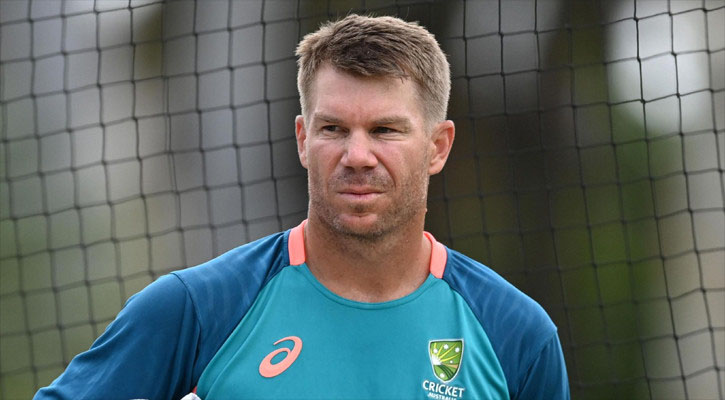 মদ্যপ অবস্থায় গাড়ি চালিয়ে গ্রেপ্তার ওয়ার্নার