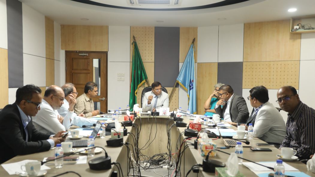 হিটের গবেষণা প্রকল্প মূল্যায়নে স্বচ্ছতা নিশ্চিতের আহ্বান ইউজিসি চেয়ারম্যানের