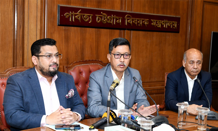 ‘বৈসাবি’ নয়, প্রতিটি সম্প্রদায়ের নিজস্ব স্বকীয়তায় উৎসব পালনের আহ্বান পার্বত্য মন্ত্রীর