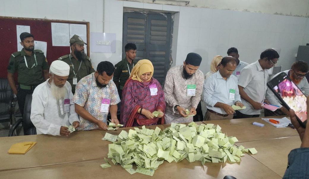 বগুড়া-৬ উপনির্বাচনের ভোটগ্রহণ শেষ: চলছে গণনা