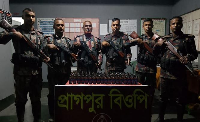 কুষ্টিয়ায় বিপুল পরিমাণ মাদকদ্রব্য ধ্বংস করেছে বিজিবি