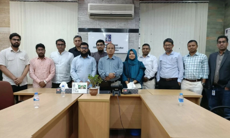 ঢাবি উপাচার্যের সঙ্গে ঢামেক প্রতিনিধিদলের সাক্ষাৎ, ঐক্যবদ্ধভাবে কাজ করার ঐকমত্য