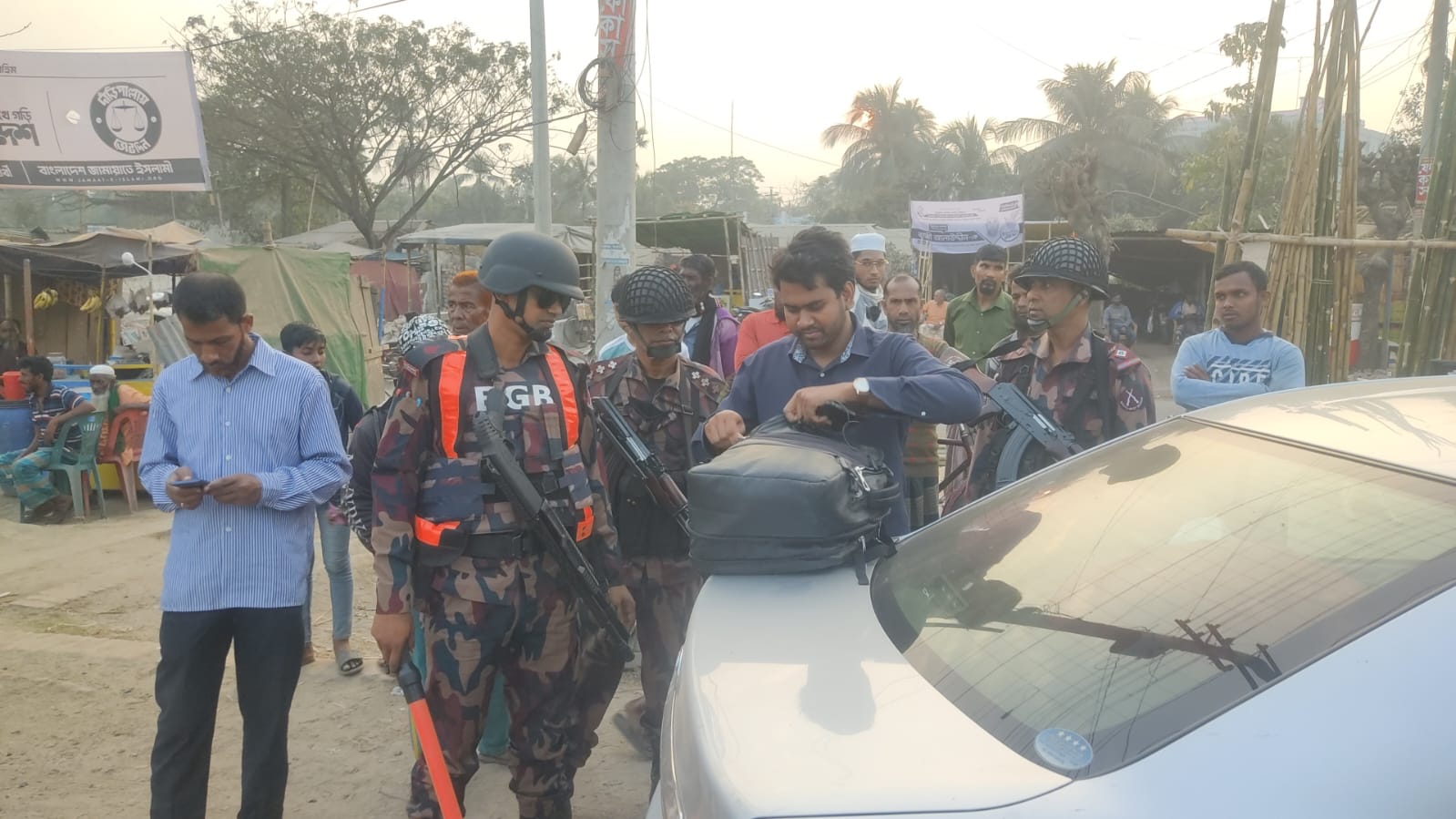 দেশের দক্ষিণ-পশ্চিম সীমান্তে চোরাচালান রোধে বিজিবির তৎপরতা জোরদার 