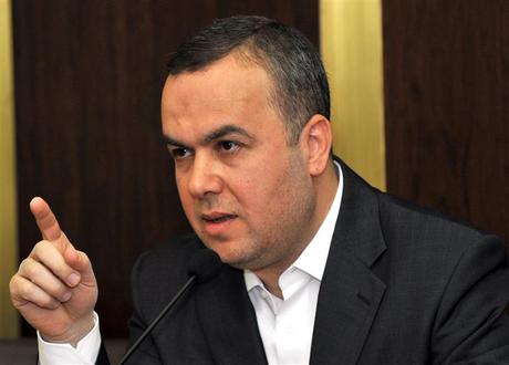 ইসরাইলের সঙ্গে সরাসরি আলোচনা ‘সংবিধানের গুরুতর লঙ্ঘন’: হিজবুল্লাহ এমপি