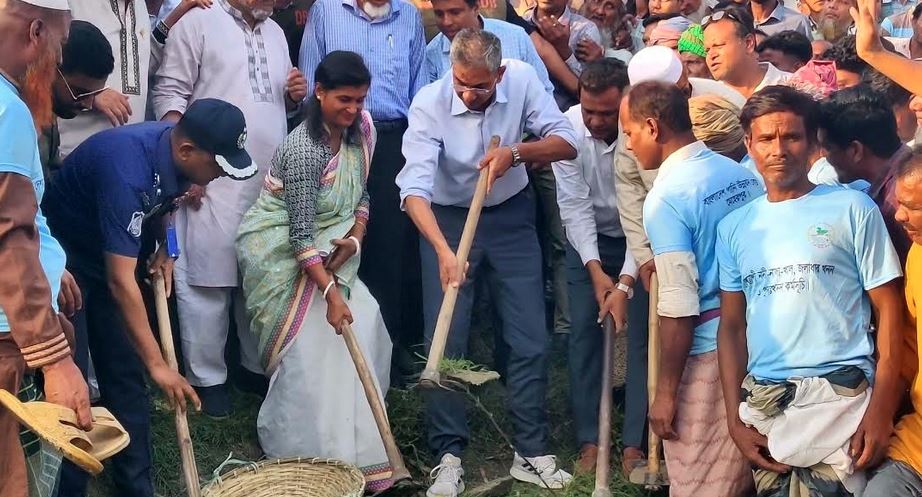 খাল দখলকারীদের বিরুদ্ধে জিরো টলারেন্স নীতি : পানিসম্পদ মন্ত্রী 