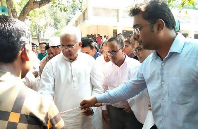 জনগণের দুর্দশার কথা চিন্তা করে তেলের দাম বাড়ায়নি সরকার: সমাজকল্যাণ মন্ত্রী