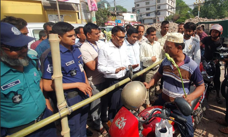 রাজশাহীতে ফুয়েল ম্যানেজমেন্ট অ্যাপের মাধ্যমে জ্বালানি তেল বিক্রি শুরু
