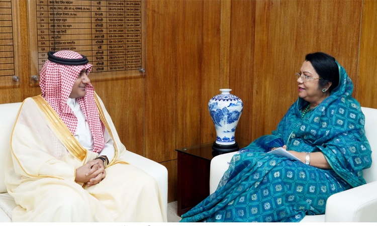 বাংলাদেশে রিয়াদ এয়ারের ফ্লাইট চালুর আগ্রহ সৌদি দূতের