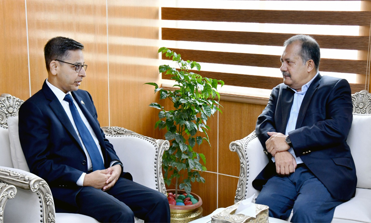 তথ্যমন্ত্রীর সঙ্গে ভারতীয় হাইকমিশনারের সাক্ষাৎ