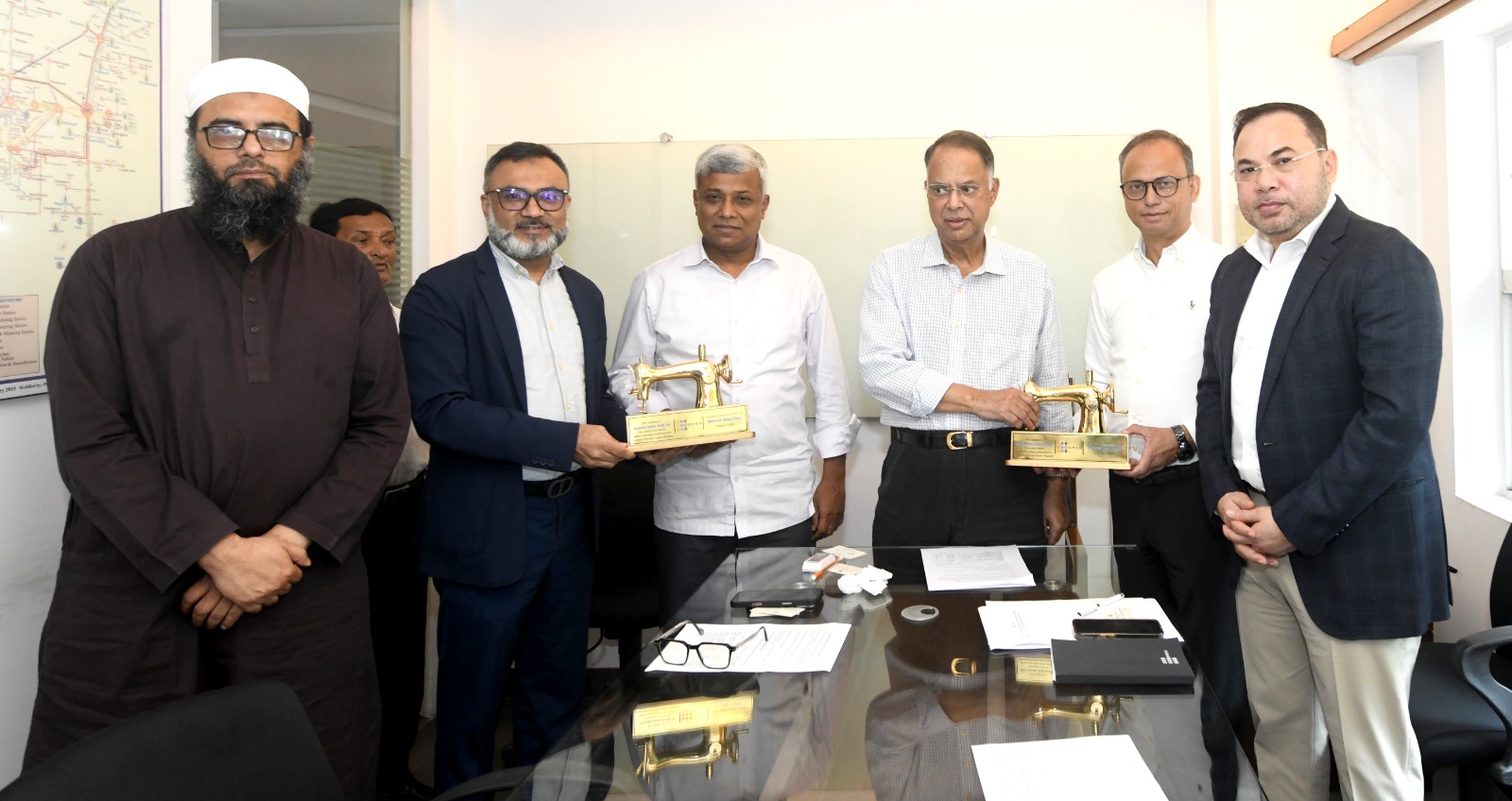 মন্ত্রীর সঙ্গে বিজিএমইএ’র বৈঠক: জ্বালানি সংকট নিরসনে জরুরি পদক্ষেপের আশ্বাস