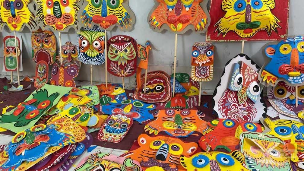 চট্টগ্রামে বর্ষবরণে ডিসি হিল ও সিআরবি’তে পৃথক অনুষ্ঠানমালা