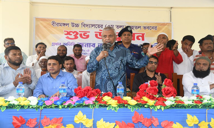 প্রকল্পের সংখ্যার চেয়ে কাজের মানে বেশি গুরুত্ব দিতে হবে : শ্রমমন্ত্রী