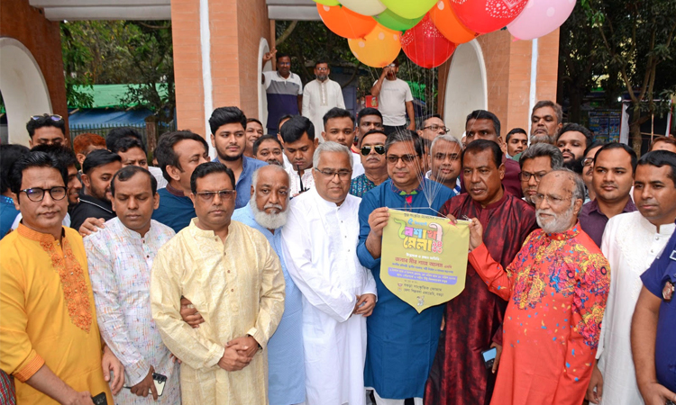 বগুড়ায় উৎসবমুখর পরিবেশে ৫ দিনব্যাপী বৈশাখি মেলা শুরু