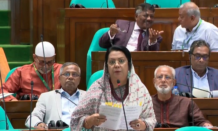 কক্সবাজার বিমানবন্দরে পূর্ণাঙ্গ আন্তর্জাতিক ফ্লাইট চালু করতে কয়েক মাস সময় লাগবে: আফরোজা খানম