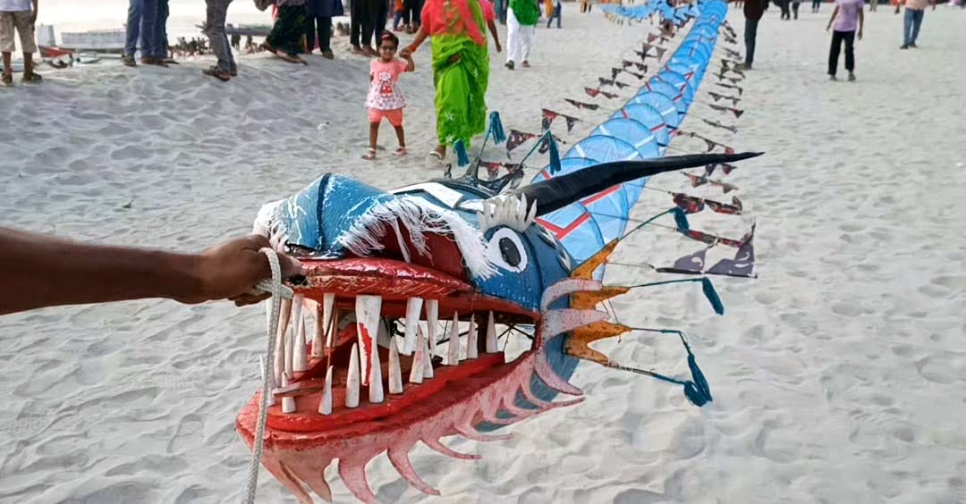 মানিকগঞ্জে পহেলা বৈশাখে ঘুড়ি উৎসব 