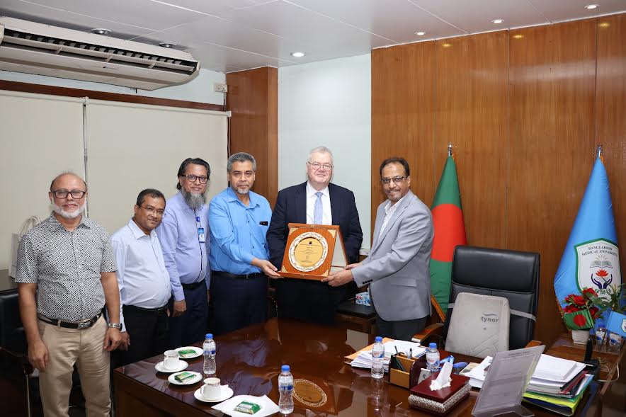 বিএমইউ উপাচার্যের সঙ্গে চীনা প্রতিনিধিদলের সাক্ষাৎ, জয়েন্ট সার্জারি উদ্যোগ