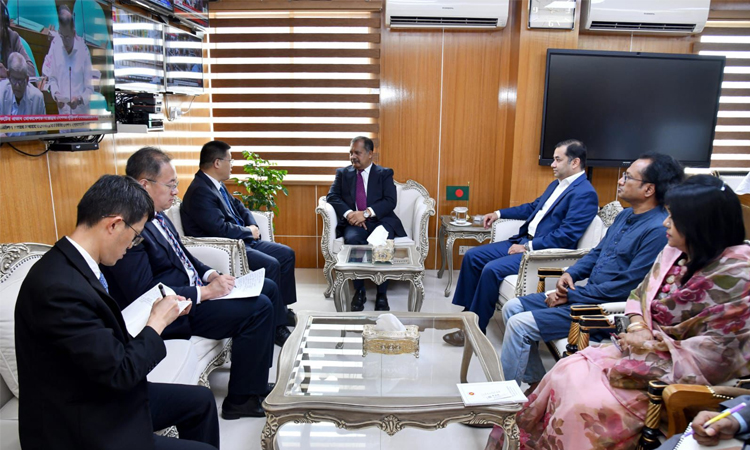 তথ্য ও সম্প্রচার মন্ত্রীর সঙ্গে চীনের রাষ্ট্রদূতের সৌজন্য সাক্ষাৎ