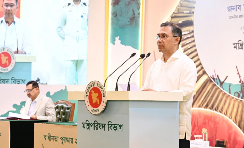 দেশের স্বার্থবিরোধী চক্র সুযোগের অপেক্ষায়, সবার সতর্ক থাকা জরুরি : প্রধানমন্ত্রী