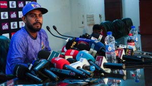 দীর্ঘমেয়াদে অধিনায়কত্ব পাওয়ায় ২০২৭ বিশ্বকাপে চোখ মিরাজের