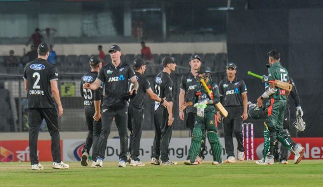 ব্যাটারদের ব্যর্থতায় হার দিয়ে সিরিজ শুরু বাংলাদেশের