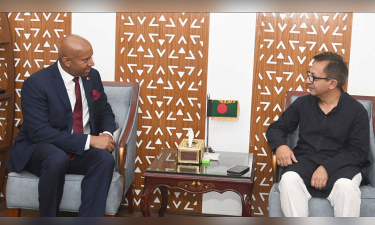 বাণিজ্যমন্ত্রীর সাথে কানাডার হাইকমিশনারের বৈঠক