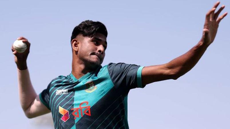 সঠিক লাইন-লেন্থে বল করে সফল রানা