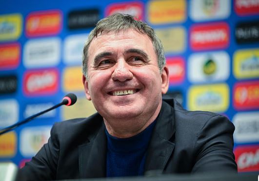 ২৫ বছর পর আবারও রোমানিয়ার দায়িত্বে হ্যাজি