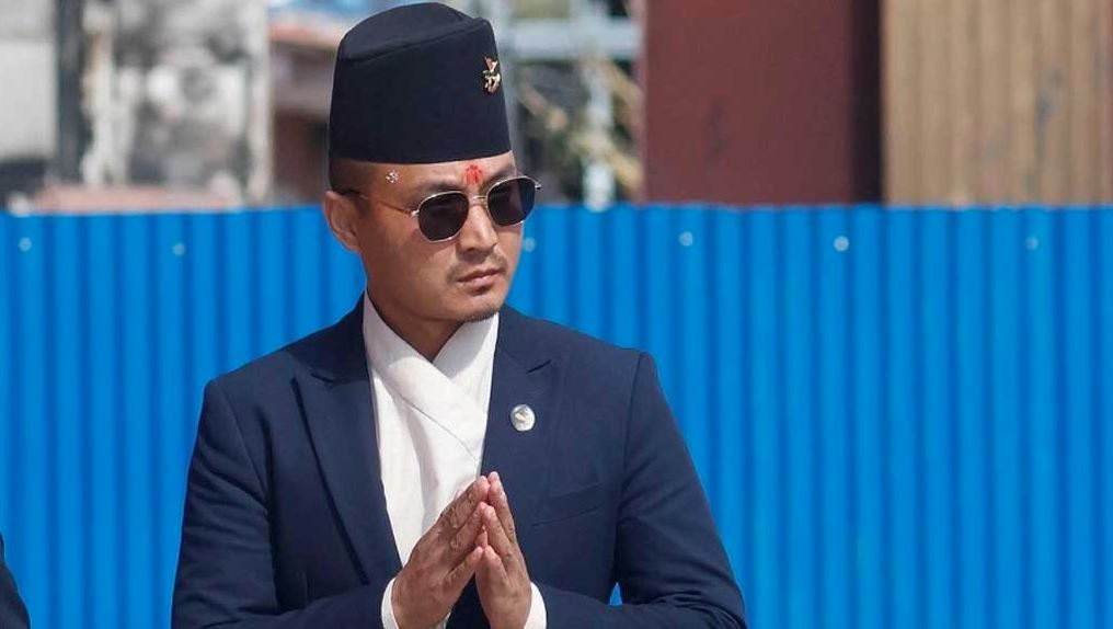 ক্ষমতায় আসার কয়েক সপ্তাহের মধ্যেই পদত্যাগ নেপালের স্বরাষ্ট্রমন্ত্রীর