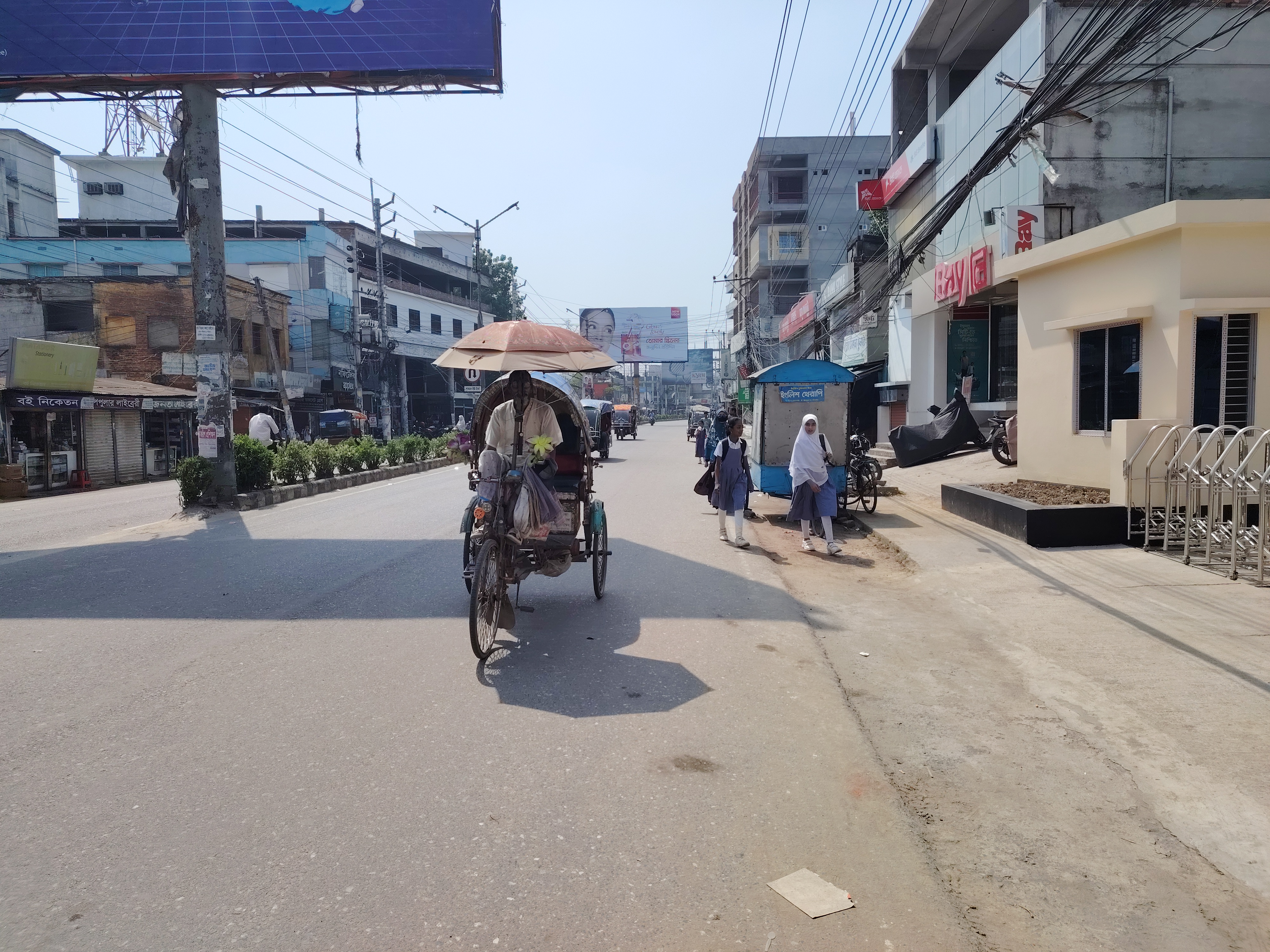 চুয়াডাঙ্গায় মৃদু তাপপ্রবাহে জনজীবন বিপর্যস্ত