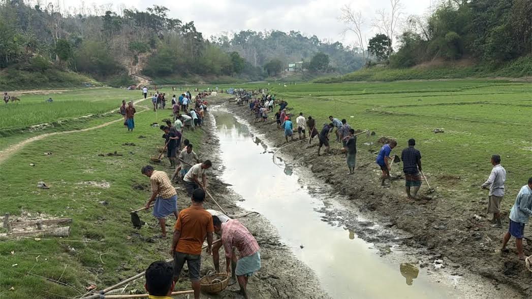 কাপ্তাই হ্রদের ৮ কিলোমিটার এলাকা জুড়ে খাল খনন শুরু