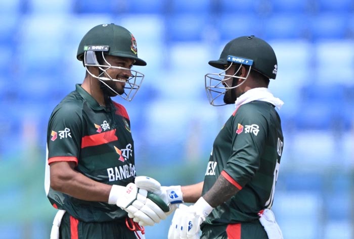 মুশফিক-নাইমের ১৩ বছরের পুরনো রেকর্ড ভাঙলেন শান্ত-লিটন