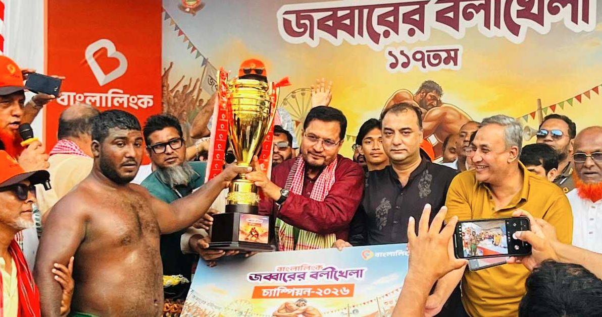 জব্বারের বলীখেলায় হ্যাটট্রিক করলেন কুমিল্লার ‘বাঘা’ শরীফ