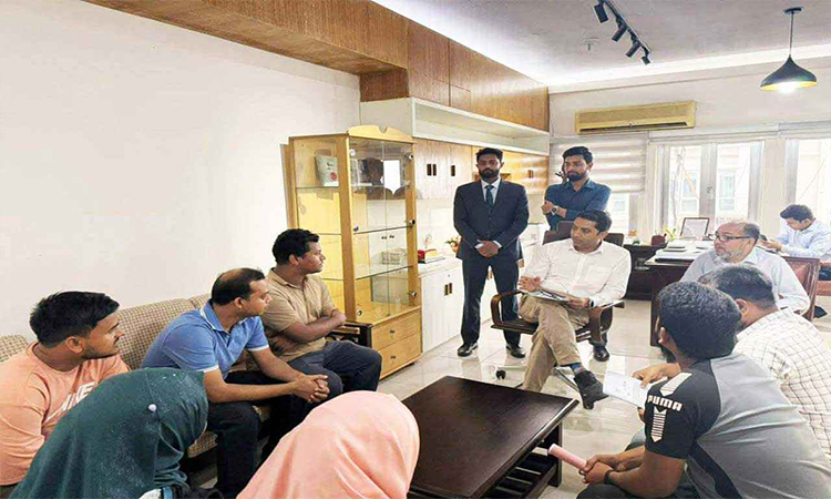 আন্দোলনকারীদের ঘরে ফেরার আহ্বান প্রাথমিক ও গণশিক্ষা প্রতিমন্ত্রীর