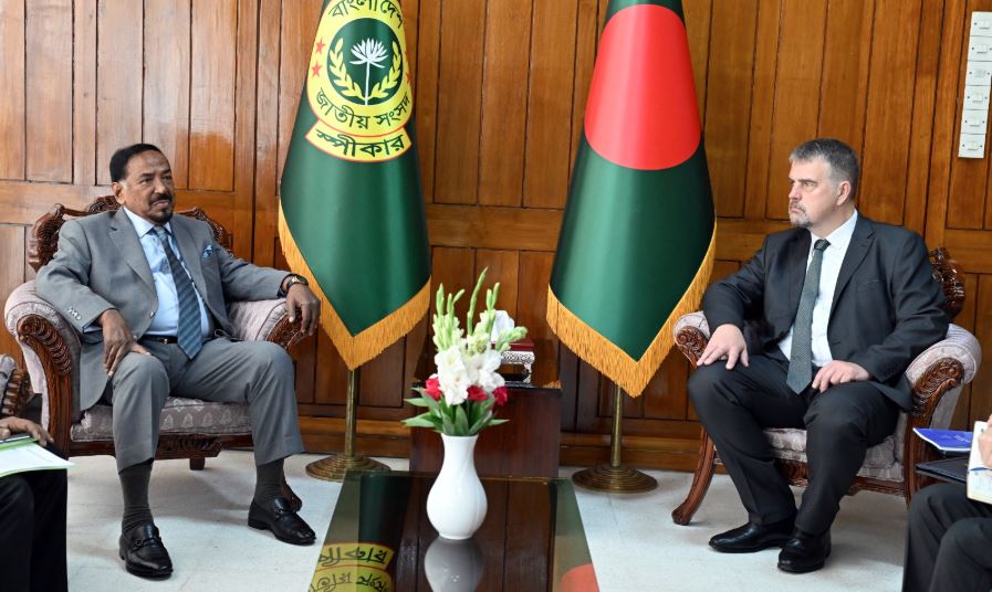 ত্রয়োদশ সংসদ নির্বাচন গণতন্ত্রে নতুন দিগন্ত উন্মোচন করেছে : স্পিকার