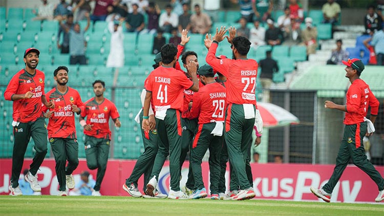 হৃদয়ের দুর্দান্ত ইনিংসে রেকর্ড জয়ে সিরিজ শুরু বাংলাদেশের