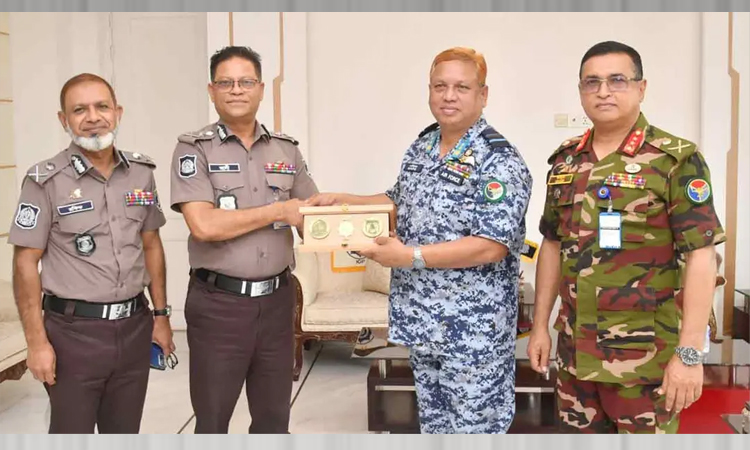 পুলিশ হেডকোয়ার্টার্স পরিদর্শনে এনডিসি টিম