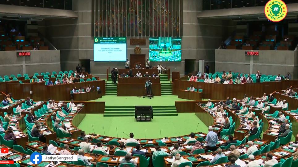 ইউনিয়ন ভিত্তিক খেলার মাঠ নির্মাণে সরকারের পরিকল্পনা রয়েছে: প্রতিমন্ত্রী